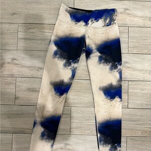 Lululemon workout bottoms